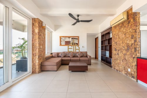 Beautiful 2 bedroom serviced Apartment for rent- Daun Penh- Near royal Palace - Phnom Penh.