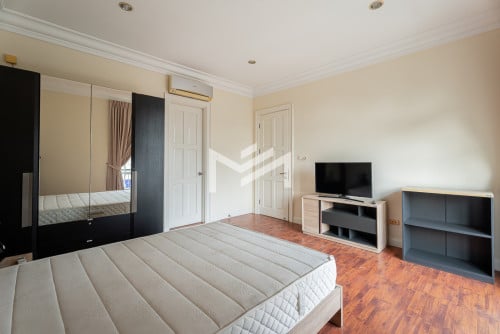 Villa 5 Bedrooms For Rent At Grand Phnom Penh.