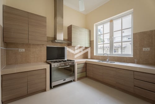 Villa 5 Bedrooms For Rent At Grand Phnom Penh.