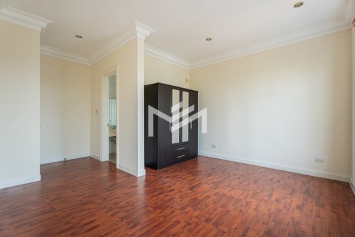 Villa 5 Bedrooms For Rent At Grand Phnom Penh.