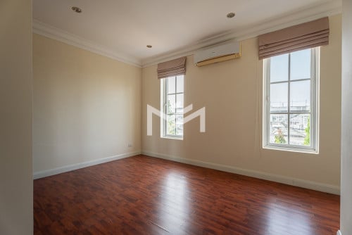 Villa 5 Bedrooms For Rent At Grand Phnom Penh.