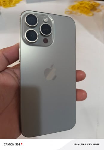 I phone 15 pro mex 256g