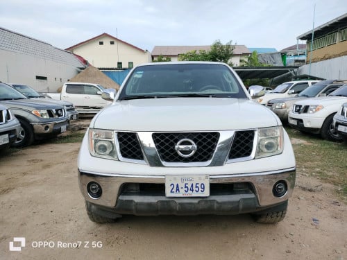 Nissan frontierឆ្នាំ 05/ប៉ុង1បើកដំបូលឡានស្អាតថ្មី