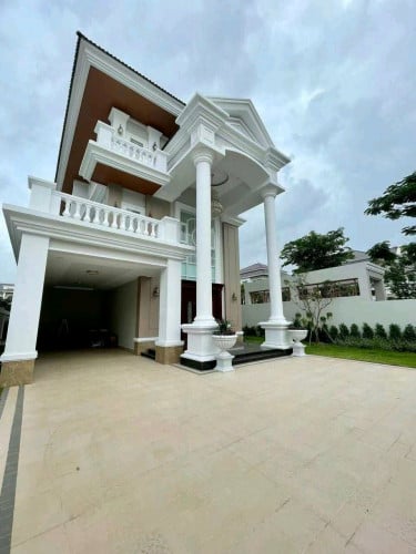 Prince Villa For Rent / 独栋别墅出租