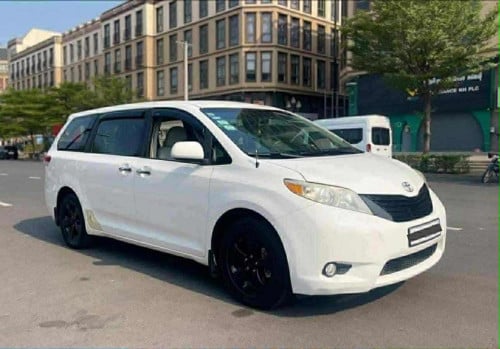 Sienna 011 ឡានស្អាត