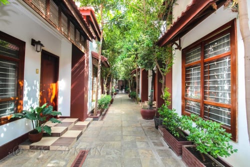 The jungle two bedrooms unit apartment for rent in Russian Market