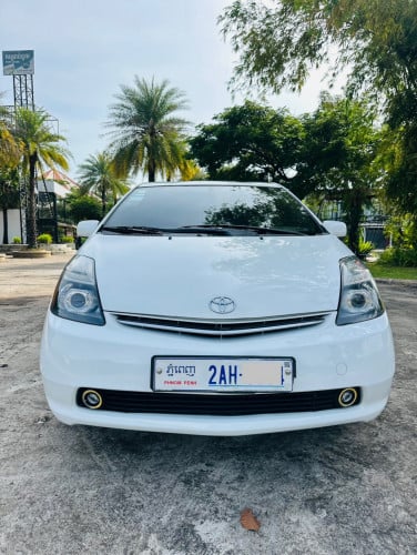 Toyota Prius 06 full no map