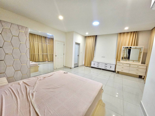 Twin Villa for rent at Peng Houth The Star Diamond (60M)