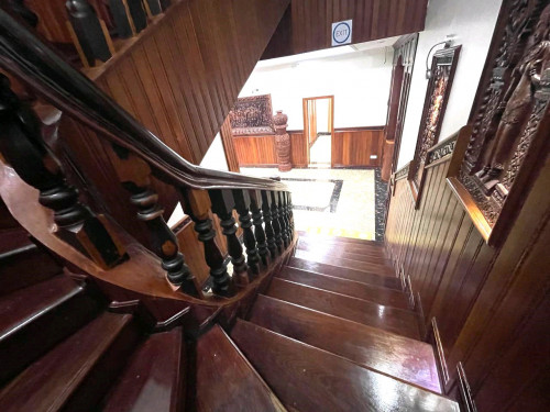 VILLA FOR RENT IN TUOL TOMPONG AREA