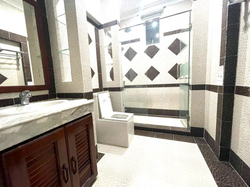 VILLA FOR RENT IN TUOL TOMPONG AREA