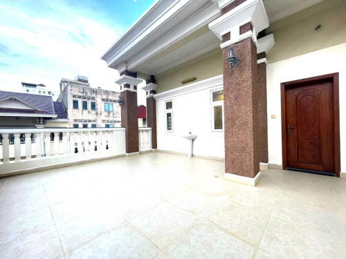 VILLA FOR RENT IN TUOL TOMPONG AREA
