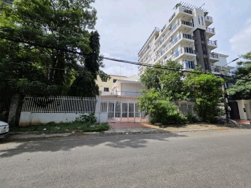 ផ្ទះវីឡាសម្រាប់ជួលនៅទួលគោក