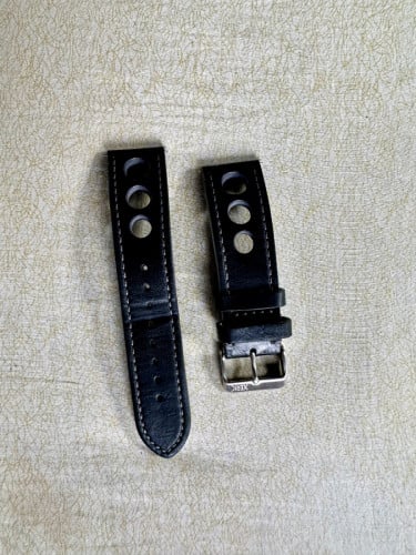 ខ្សែស្បែកសុទ្ធខ្មៅ ទំហំ 24 mm ថ្មី 98%