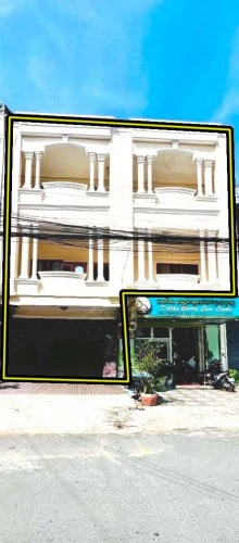 ផ្ទះសំណាក់សំរាប់ជួលទួលគោក  / Guest House for rent​ TuolKork