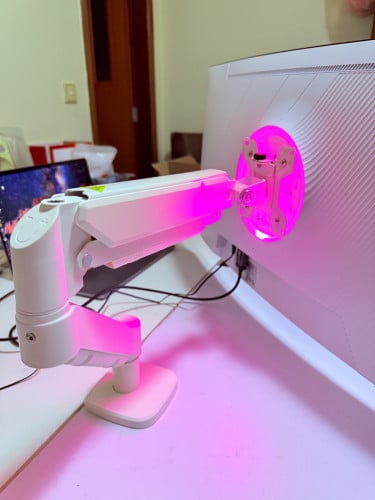 ជើង monitor ថ្មីលក់ 20$