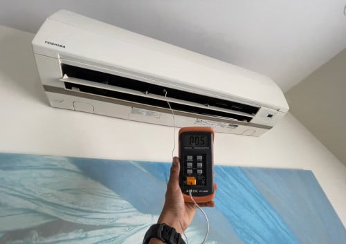 តម្លើង ជួសជុលនឹងលាង ម៉ាសុីនត្រជាក់ ទូទឹកកក ម៉ាសុីនបោកគក់