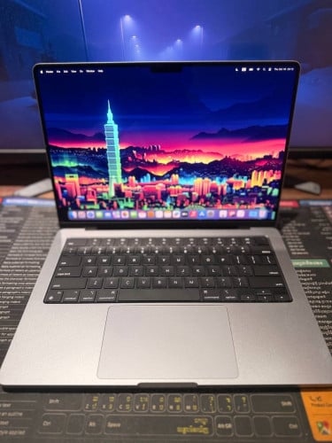 💻 MacBook Pro M1 Pro 16GB 512GB 14-inch 100%🔋