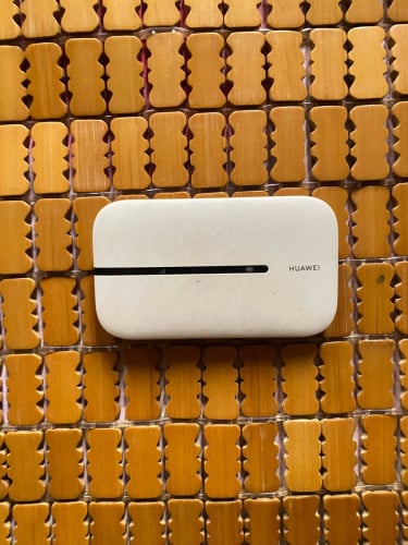 ដុំwifi ដាក់ស៊ីមចល័តតាមខ្លួន