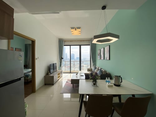 1BR For Rent- Skyline Condo with Nice Decoration.