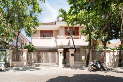 4 Bedroom Villa for Rent in Borey Tonle Bassac