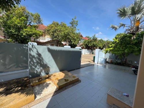 5 Bedroom Villa For Rent in Borey Tonle Bassac