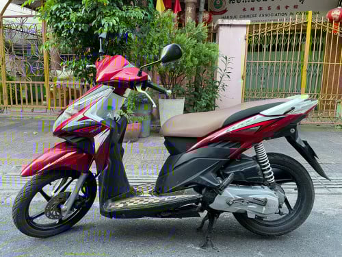 Honda Click125cc 2010 New90%មានពន្ធកាតគ្រីស្លាកលេខ