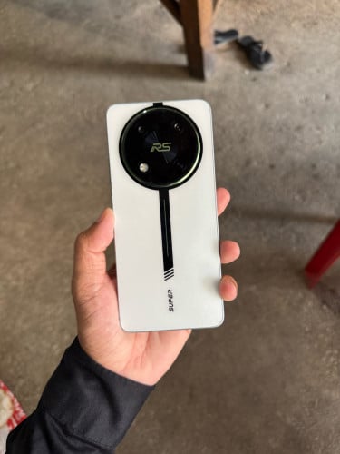 ITel RS4  Ram12G+Rom256G សាណុំខ្ចី99%