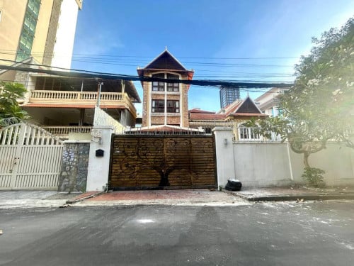 Luxury 14-Bedroom Villa with Swimming Pool for Rent | BKK1 | $8,000/Month