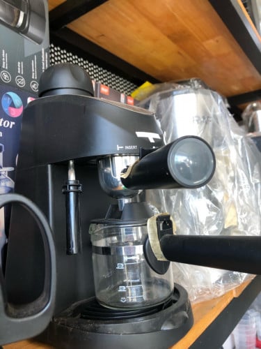 Machine coffee maker only 39.99$ no box