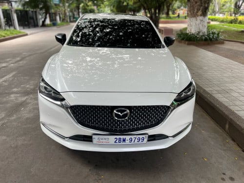 Mazda 6 2019 camera 360 Full option