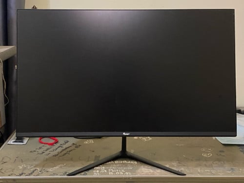 Monitor sell Brand Watashi 24inch