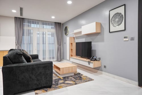 Premium Serviced One Bedroom Available in BKK1