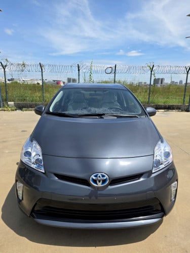 Prius 2012 Option3 អាចរំលស់ជាមួយឃ្លាំងបាន មិនឆែកCBC បង់ផ្តាច់មិនពិនយ័ - ទំលាក់ដើមមិនពិនយ័