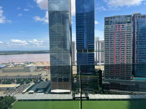 River View 1 Bedroom For Rent at The Peak