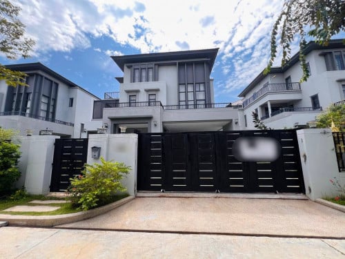 Villa for Rent at Chip Mong Parkland 598