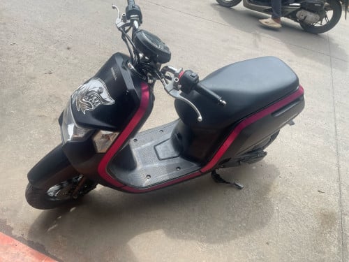 ម៉ូតូអត់ជិះចង់លក់វិញនៅក្រដាស់ពន្ធ