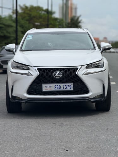 ឡានថ្មីណាស់បាទ