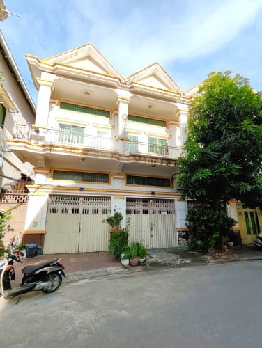 ផ្ទះលក់បន្ទាន់ខ្លាំង