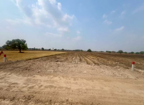 ដីលក់បន្ទាន់ ៖ នៅជិតបុរីបុស្បាផ្លូវជាតិលេខ3 សង្កាត់ពងទឹក ខណ្ឌដង្កោ