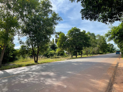 ដីលក់បន្ទាន់ខ្លាំង ជាប់ស្ទឹង តម្លៃល្អបំផុត️ ដីស្ថិតនៅជិត ផ្លូវជាតិលេខ 6 ក្បាលដីជាប់ផ្លូវ300m