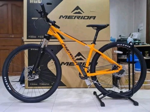 លក់ Merida Model