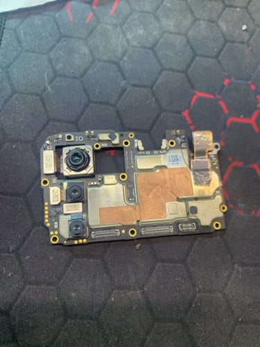 ម៉ាសុីនoppo A74 ហ្សុីន