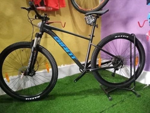 លក់ Talon 1 ឡៃឡុង 420$ ថ្មី