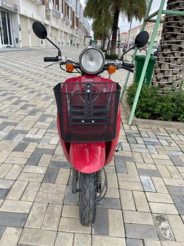 ម៉ូតូ Today 50CC លក់តម្លៃ 290$ មានកាតគ្រីត្រឹមត្រូវ។ ម៉ូតូនៅស្អាតប្រើស្រួល😻