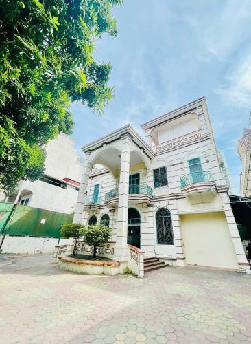 វីឡាសម្រាប់ជួល | Villa for or Rent