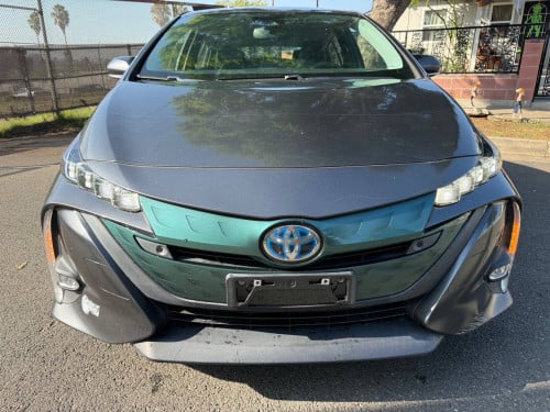 2017 ToyotaPrius Prime Advance រដ្ឋកាលី អត់ច្រេះ ឡានតាមភូមិ