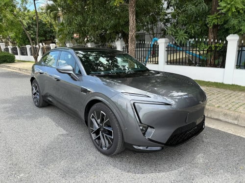 Avatr 11 2025 លក់