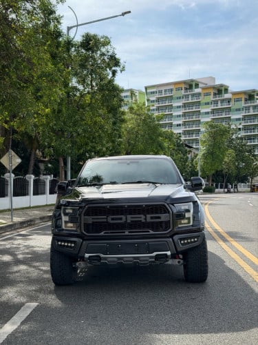 Ford F150 Raptor 2019 -  ថ្មីអត់មានកន្លៃងទាស់