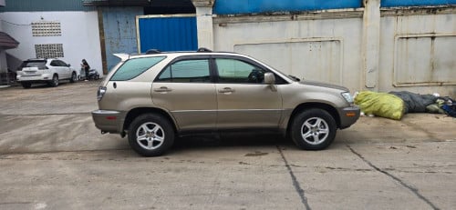 Lexus Rx300