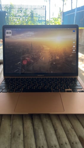 MacBook Air m1 8/256 2020